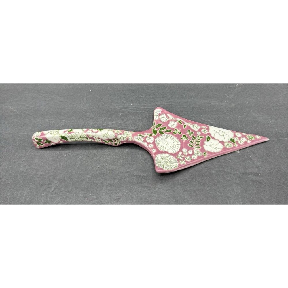 Anthropologie Dorotea Cake Pie Server 11.25” Serving Utensil Ceramic Flowers